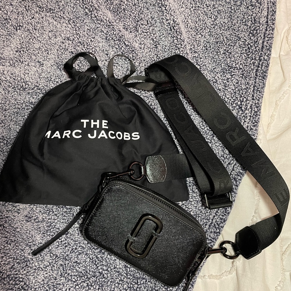 Marc Jacobs Snapshot purse